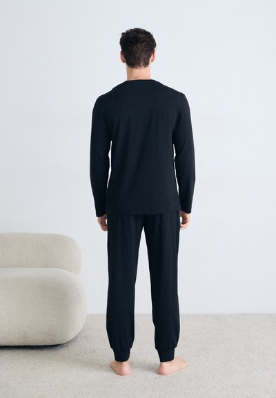Emporio Armani Pyžamová súprava - black