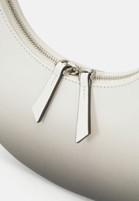 Osoi TONI MINI - Handbag - prism white