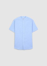 Chemise bleu clair à manches courtes avec col pointu, boutonnage sur le devant et texture lisse. Caractérisée par un ourlet droit et une coupe décontractée.
