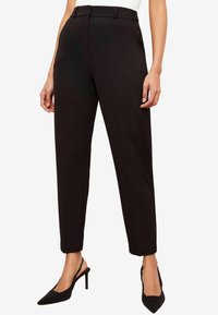 REGULAR FIT STRETCH TAILORED  - Kelnės - black