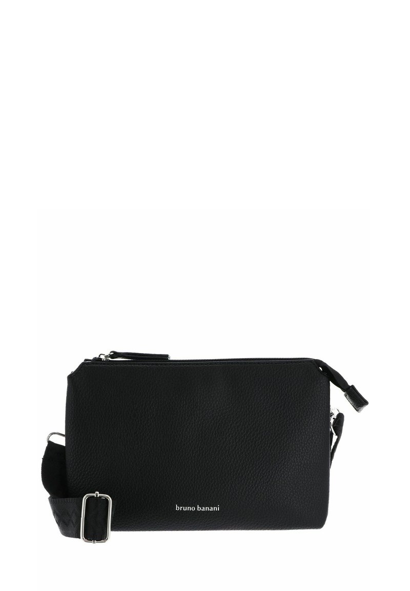 Sac en cuir noir à bandoulière avec surface texturée, fermeture éclair, bandoulière ajustable et logo de marque en relief à l'avant. Forme rectangulaire compacte.