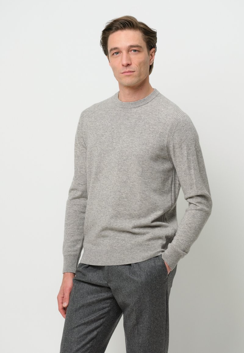 PROFUOMO CREW NECK - Strickpullover - light grey