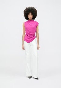 7 for all mankind MODERN DOJO LUXE VINTAGE - Flared Jeans - soleil