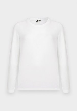 En helt vit långärmad T-shirt med rund hals som ligger platt med synliga etiketter mot en ljusgrå bakgrund.