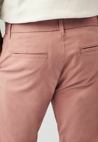 Next SLIM FIT STRETCH - Chinos tipa bikses - pink