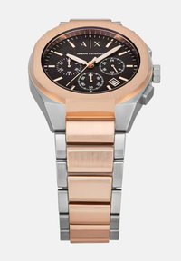 Roosa kuldne ja hõbedane roostevabast terasest kell oktagonaalse korpusega, musta helgiga, kroonograafi aladialoogiga ja kuupäeva näidikuga kell 6.