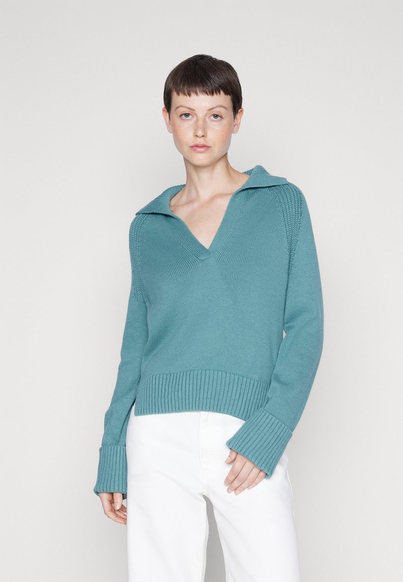 Abercrombie & Fitch EASY NOTCH NECK Jersey de punto sagebrush green