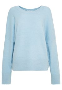 Jasnoniebieski sweter z okrągłym dekoltem, długimi rękawami oraz ściągaczami przy mankietach i dolnym brzegu. Miękka tekstura i luźny krój. Brak wzorów i zdobień.