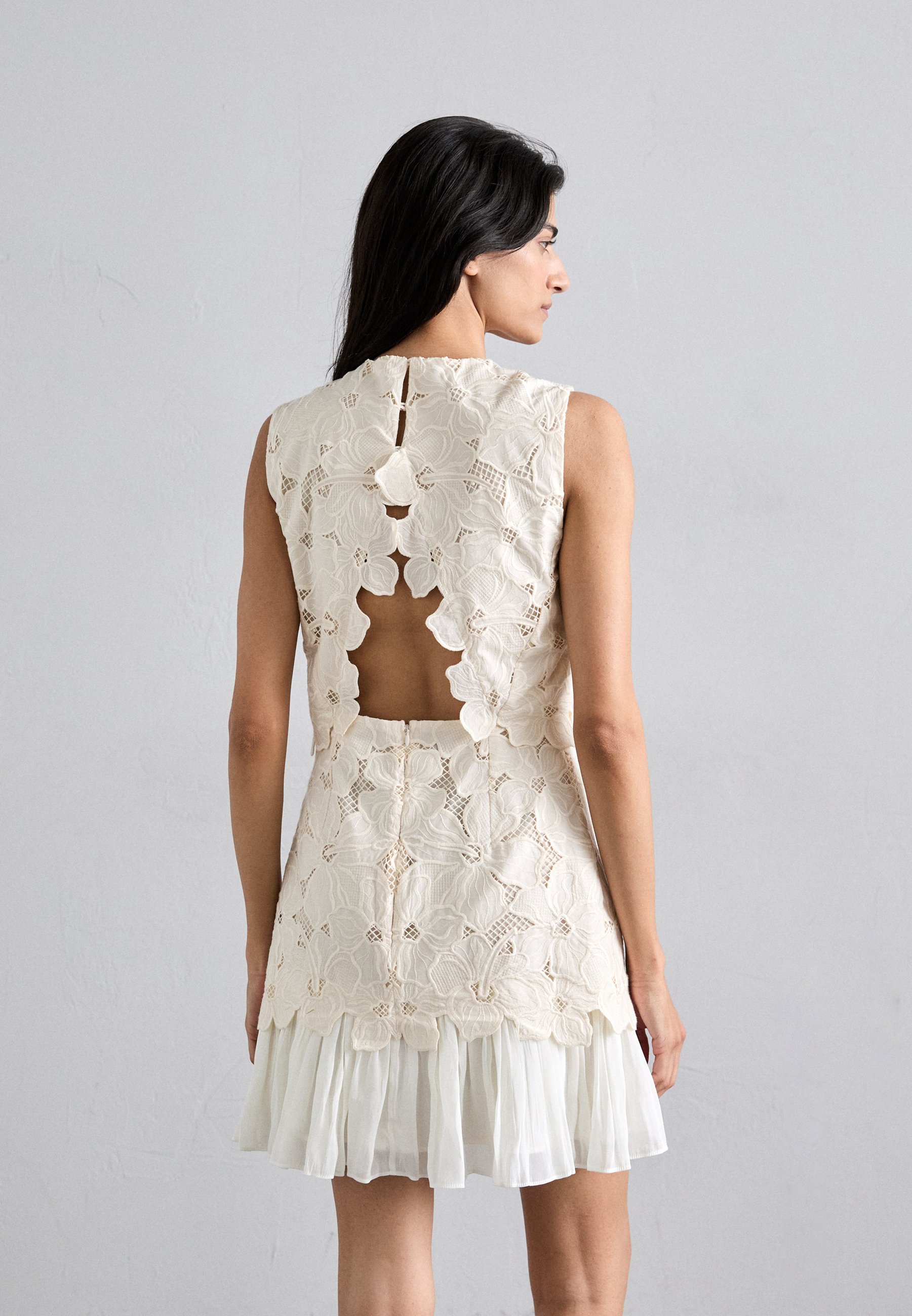 sandro ROBE - Cocktail dress / Party dress - ecru/off-white - Zalando