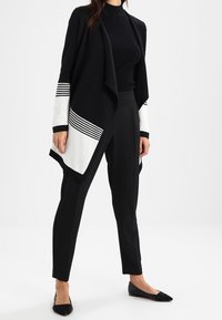 Anna Field Cardigan - black