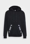 CARRY OVER NEW BASIC HOODIE - Maglia del pigiama - black