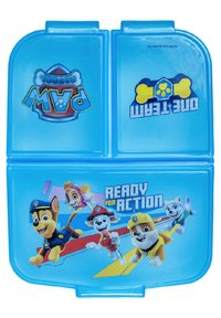 Boîte à lunch en plastique bleu avec deux compartiments ; présente des personnages de "Paw Patrol" et le texte "Prêt à l'action" sur le couvercle. Coins arrondis.