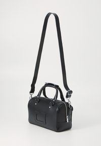 Dr. Martens TOP HANDLE BAG UNISEX - Kézitáska - black