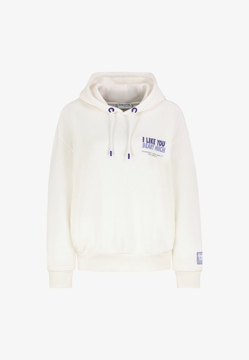 Witte hoodie van zachte stof, met een voorkantzak en paarse trekkoorden. Tekst op de voorkant luidt: "IK VIND JE BEARY LEUK."