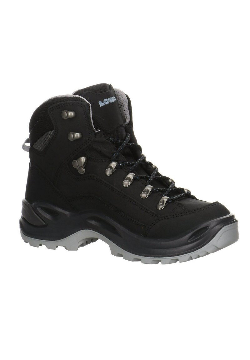 Bottes de randonnée noires avec des accents argentés, en tissu texturé, avec un design de cheville haute et une semelle grise robuste. Comprend des œillets renforcés et des lacets.