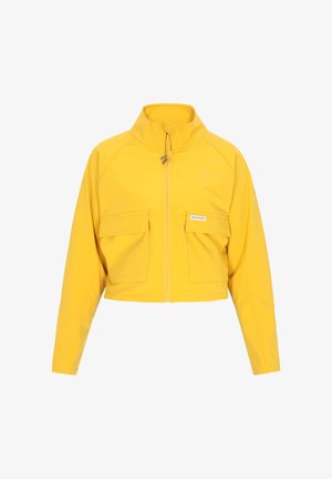 Gekürzte gelbe Jacke mit hohem Kragen, Reißverschluss und zwei Vorderfronttaschen. Hergestellt aus glattem Stoff mit dezentem Logodetail.