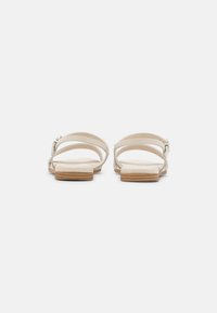 Tamaris Sandaalit nilkkaremmillä - off-white