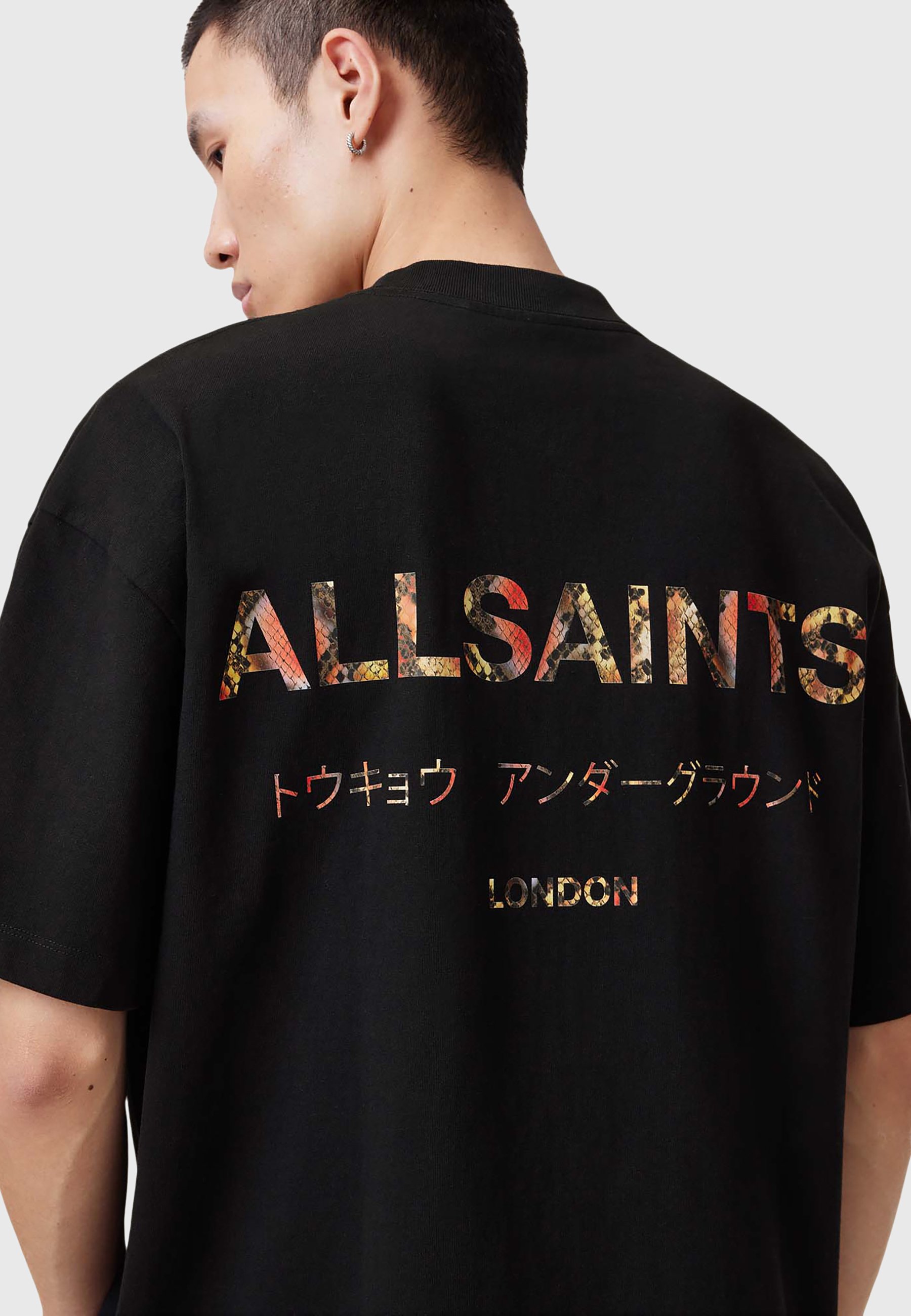 AllSaints UNDERGROUND CREW - Print T-shirt - jet black snake/black