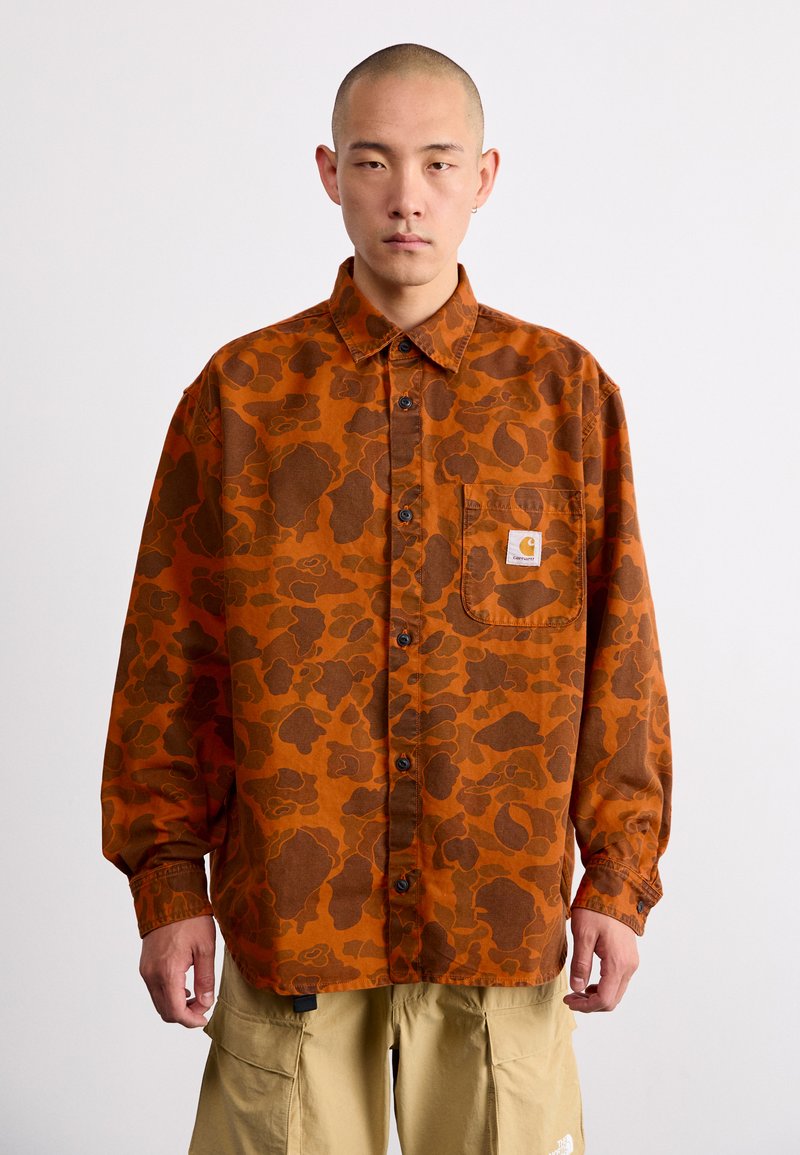 Carhartt WIP DUCK - Vapaa-ajan kauluspaita - green/turmeric
