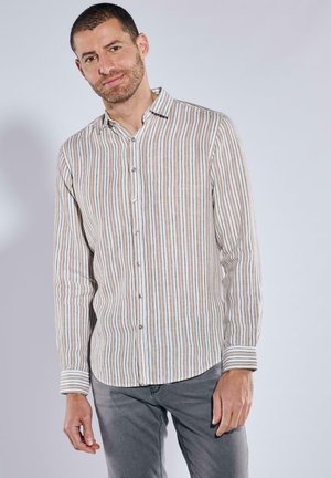 GEMUSTERT - Hemd - braun