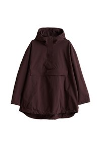 Chaqueta impermeable burdeos con capucha, bolsillo frontal y corte holgado. Cuenta con puños elásticos y un dobladillo redondeado. Textura suave.