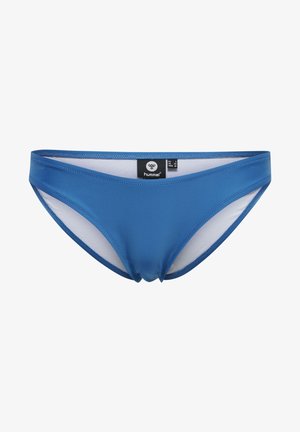 Niebieskie majtki bikini wykonane z gładkiego materiału, z podszewką wewnętrzną, niskim stanem i subtelnym marszczeniem na środku przodu.