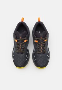 Mizuno Scarpe da trail running - grey