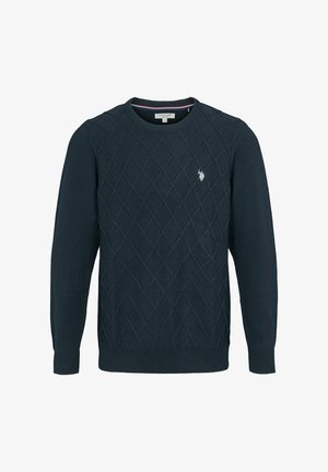 Dunkel marineblauer gestrickter Pullover mit Rautenmuster auf der Vorderseite, rundem Ausschnitt, langen Ärmeln und kleinem weißen, auf der Brust gesticktem Logo.