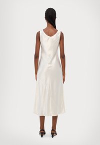 Max Mara Leisure TALETE - Koktélruha / Partiruha - bianco