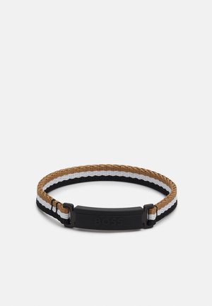BOSS Sieraden heren ARES collectie lederen armband, Small, Leer, Geen edelsteen BOSS Sieraden heren ARES collectie lederen armband, Small, Leer, Geen edelsteen