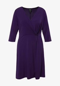 Valittu, dark purple