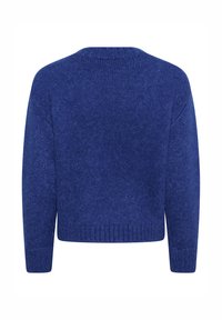 Gebreide blauwe trui, textuurstof, ronde hals, lange mouwen, geribde zoom en manchetten, effen kleur, toont achterkant zonder versieringen.