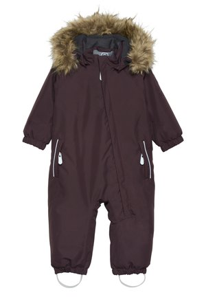 Burgunderfarbener Winteroverall mit Fellkragen, elastischen Bündchen, weißen Reißverschlussdetails und Fußschlaufen für einen sicheren Sitz. Glattes Außenmaterial.