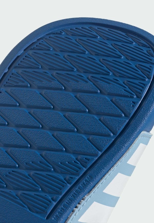 ADILETTE ESTRAP KIDS – Badesandale