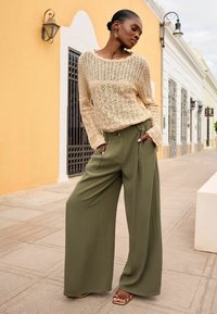 Love & Roses LONG SLEEVE REGULAR FIT - Džemperis - beige