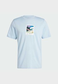 adidas Sportswear ALL DAY DREAM ABOUT... GRAPHIC - T-shirt imprimé - blue