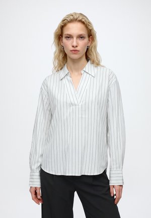 JDY, JDYAMONIA V NECK TOP - Blouse - white/phantom