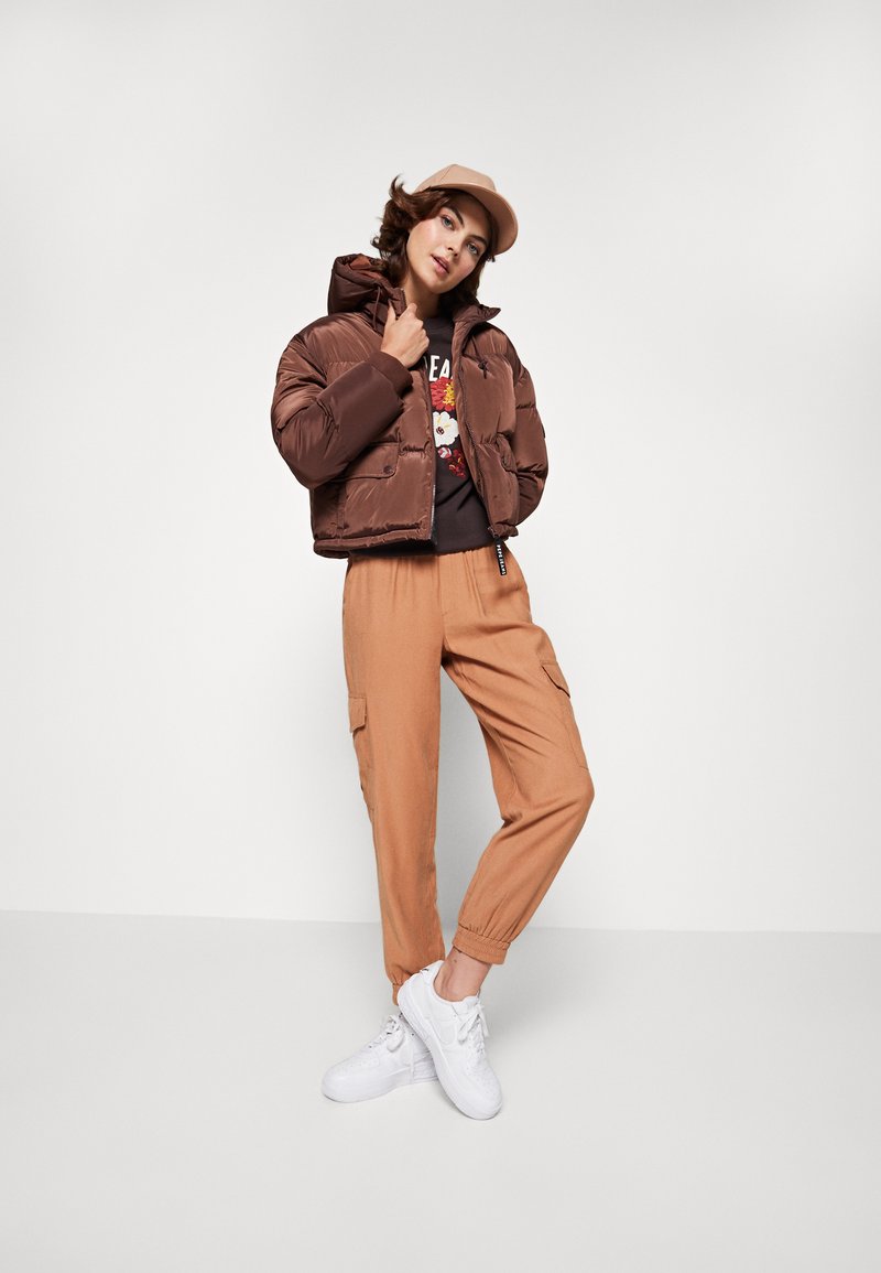 Pepe Jeans AMANDINE - Chaqueta de - truffle/marrón - Zalando.es