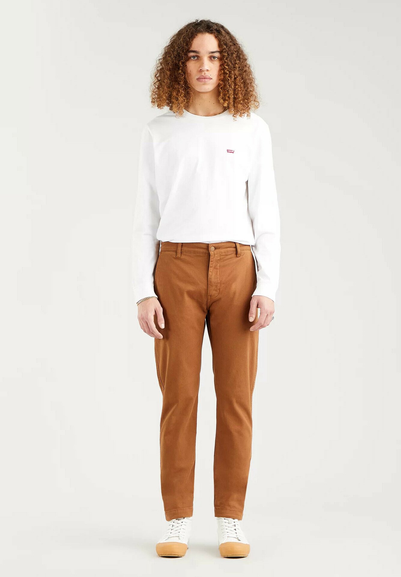 Pantaloni chino da uomo | Disponibili su Zalando