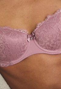 Hunkemöller MARINE - Underwired bra - pink