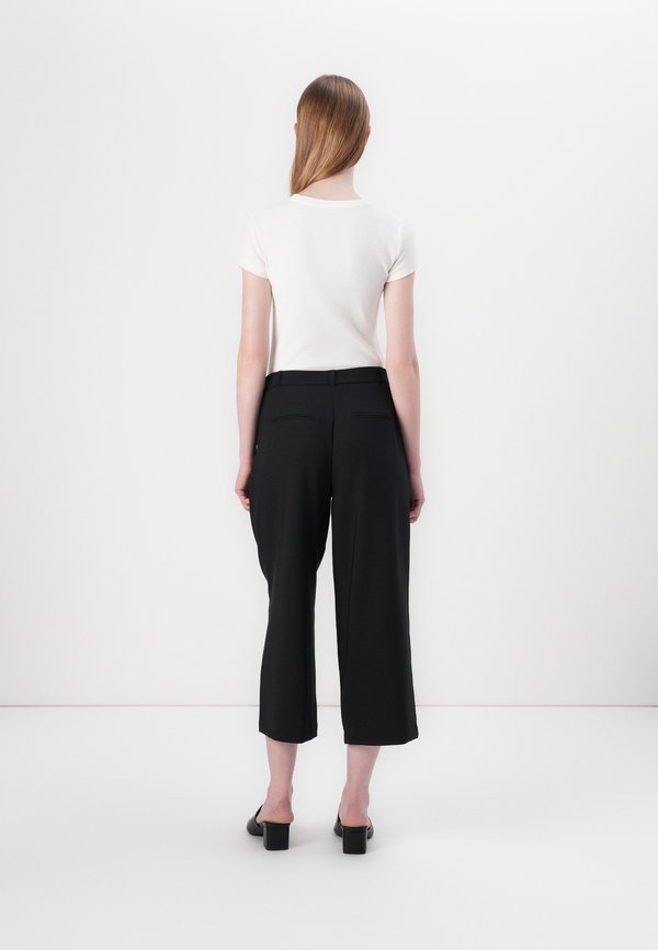 ONLLANDO PLEAT CULOTTE PANT - Trousers2