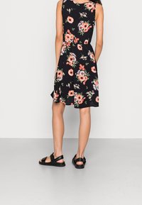 ONLY Freizeitkleid - black