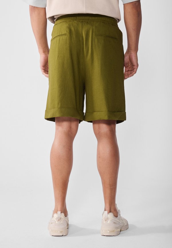 Shorts - olive4
