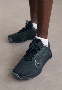 METCON 9 - Tenisice za trening - dark smoke grey/smoke grey/monarch