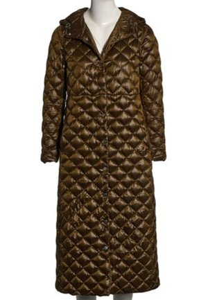 Long brown quilted coat with hood, front snap buttons, and long sleeves, displayed on a mannequin.