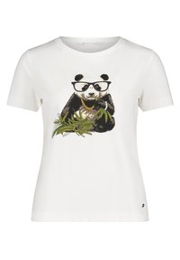 Weißes Baumwoll-T-Shirt mit gedrucktem Panda-Motiv, der eine Brille und eine Goldkette trägt, mit grünen Bambus-Akzenten am unteren Rand. Kurzärmlig.