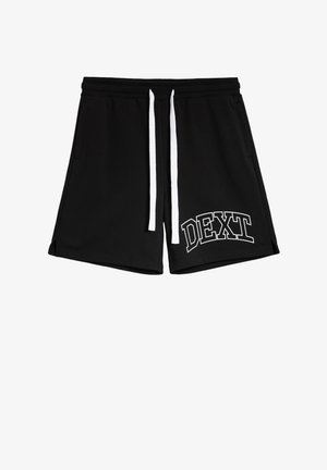 Czarne bawełniane szorty z kieszenią i sznurkiem w talii. Logo "DEXT" w białym kolorze na dolnej lewej części. Posiada kieszenie boczne i gładką strukturę.