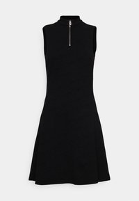 Robe noire sans manches avec un col montant, dotée d'une fermeture éclair à l'avant et d'une jupe évasée. Le tissu a un motif texturé.