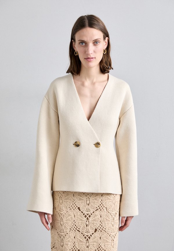 ESSENTIALS TINLEY - Cardigan