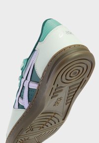 ASICS SportStyle SKYHAND OG UNISEX - Sneakers low - dark neptune/violet light